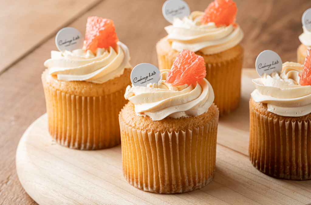 Cupcakes Petits Gâteaux à La Crème Au Pamplemousse De La Floride